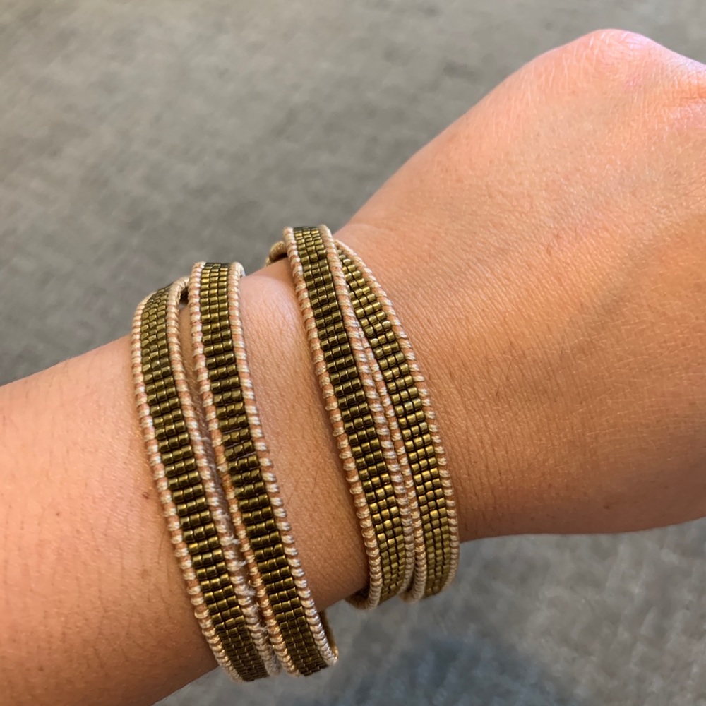 VICTORIA EMERSON beaded wrap bracelet